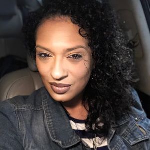 Meet your Posher, Sophia